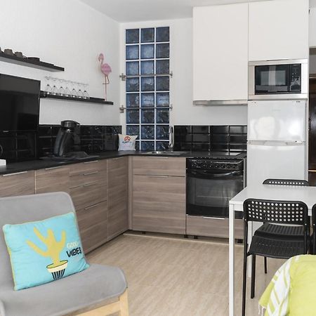 Lider, 44-E Apartment กูลเญรา ภายนอก รูปภาพ
